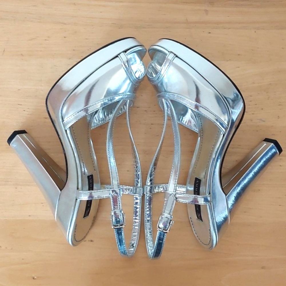 Burberry Silver Leather High Heel Sandals - Picture 7 of 16